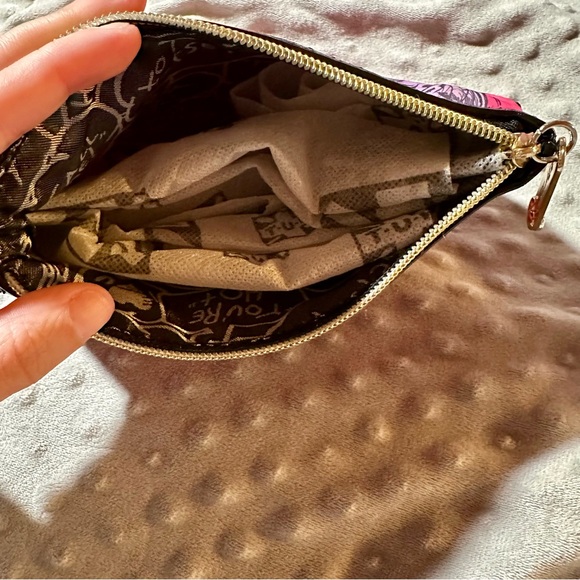 Betsey Johnson Neon Pink Kitten & Yarn Bag - Picture 5 of 9